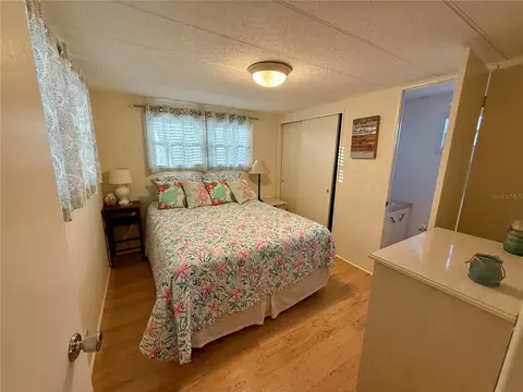 6091 Peony Rd, Venice, FL 34293 photo 8