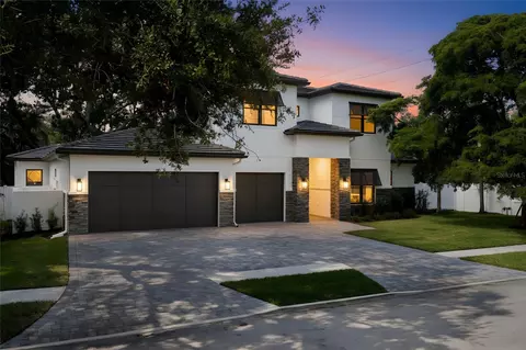 3512 Camino Real, Sarasota, FL 34239