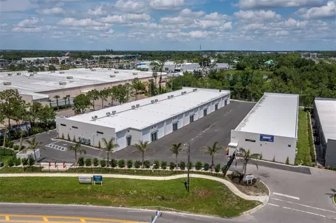829 57th St E #B101, Bradenton, FL 34208