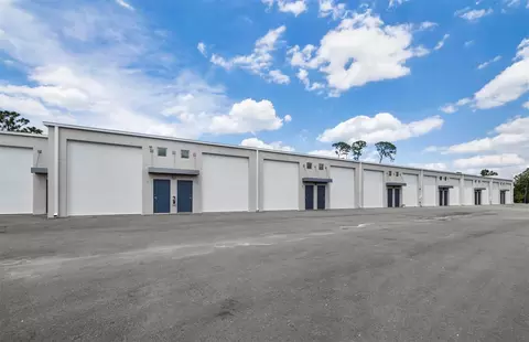 Exterior - 829 57th St E #29, Bradenton, FL 34208 photo 4 of 6