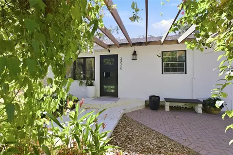 2826 Marlette St, Sarasota, FL 34231