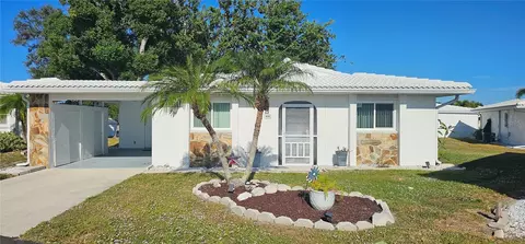 64 Circlewood Dr #A2-3, Venice, FL 34293