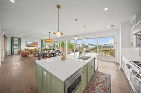 Kitchen - 525 68th St, Holmes Beach, FL 34217 photo 5 of 5