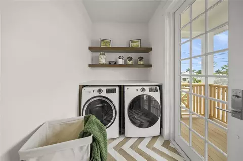 Other - 525 68th St, Holmes Beach, FL 34217 photo 10 of 12