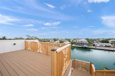 View/Area - 525 68th St, Holmes Beach, FL 34217 photo 4 of 7