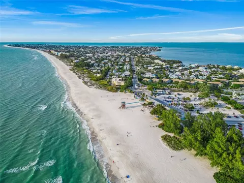 View/Area - 525 68th St, Holmes Beach, FL 34217 photo 6 of 7