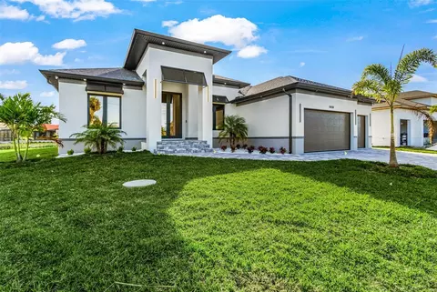 10438 Atenia St, Port Charlotte, FL 33981