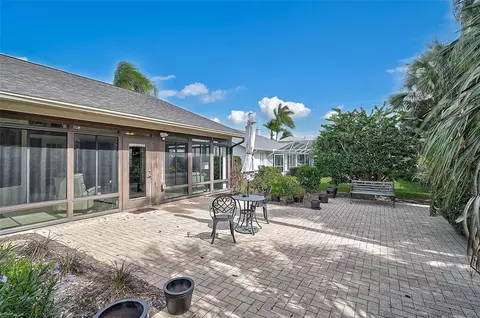 Exterior - 4312 Pro Am Ave E, Bradenton, FL 34203 photo 6 of 8