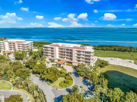 3070 Grand Bay Blvd #612, Longboat Key, FL 34228