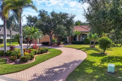 2374 Little Country Rd, Parrish, FL 34219