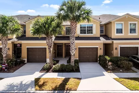 2009 Hawks View Dr, Ruskin, FL 33570