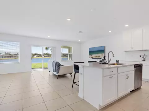 Kitchen - 9975 Last Light Gln, Parrish, FL 34219 photo 1 of 6