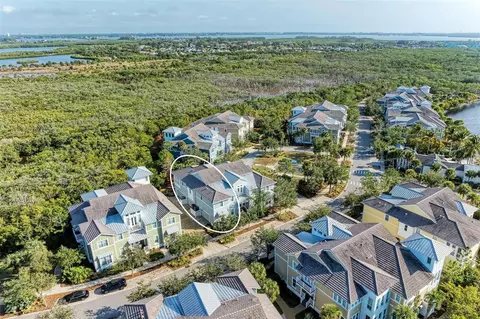 315 Sapphire Lake Dr #201, Bradenton, FL 34209