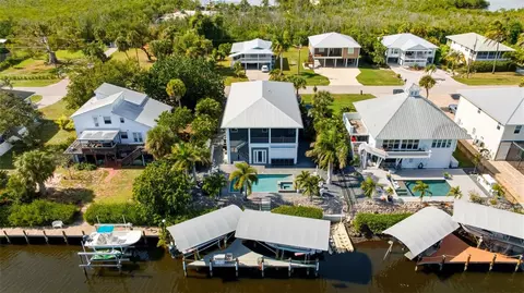 16296 Estuary Ct, Bokeelia, FL 33922