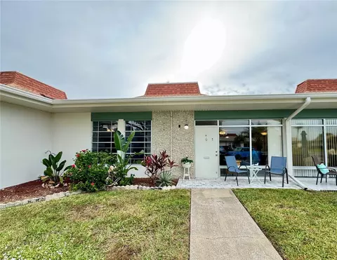 4316 Tahitian Gardens Cir #B, Holiday, FL 34691