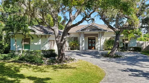 4009 Red Rock Ln, Sarasota, FL 34231