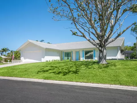 172 Sea Anchor Dr, Osprey, FL 34229