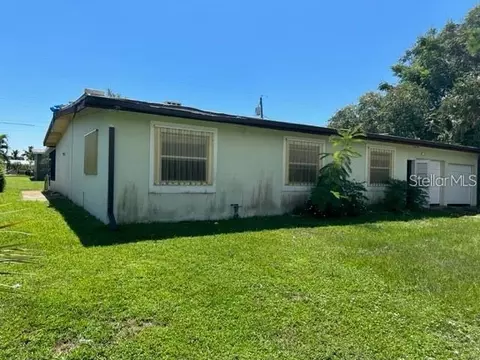 754 Conreid Dr NE, Port Charlotte, FL 33952