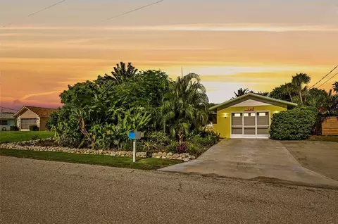 1248 Jefferson Dr, Englewood, FL 34224