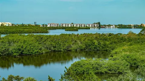 401 N Point Rd #603, Osprey, FL 34229