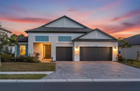 5556 Trevesta Pl, Palmetto, FL 34221