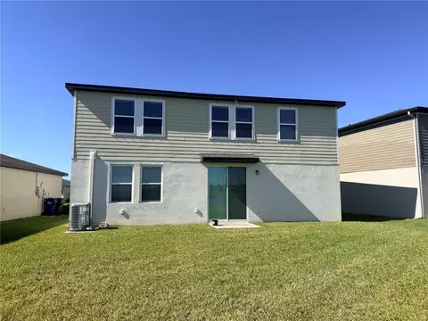 Exterior - 10062 Daybreak Gln, Parrish, FL 34219 photo 3 of 8