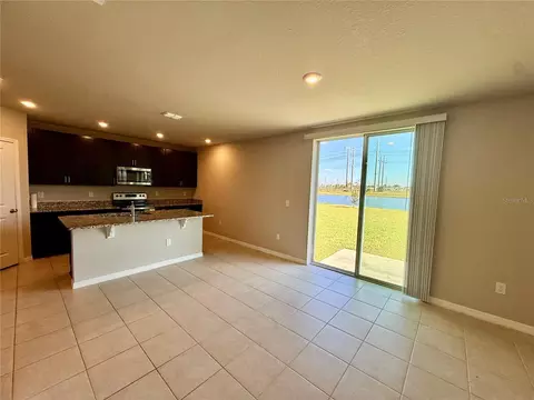 Living - 10062 Daybreak Gln, Parrish, FL 34219 photo 1 of 4
