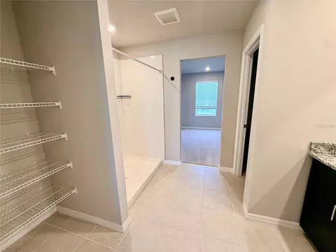 Entry Way - 10062 Daybreak Gln, Parrish, FL 34219 photo 4 of 5