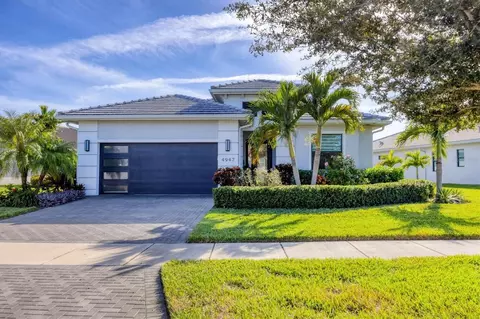 4947 Surfside Cir, Bradenton, FL 34211