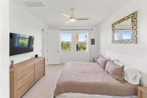 Bedroom - 16743 Seraphic Trl, Bradenton, FL 34211 photo 2 of 8