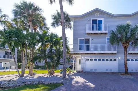 6250 Holmes Blvd #51, Holmes Beach, FL 34217