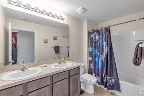 Bath - 5330 San Palermo Dr, Bradenton, FL 34208 photo 2 of 3