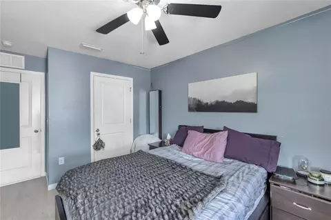 Bedroom - 5330 San Palermo Dr, Bradenton, FL 34208 photo 3 of 9
