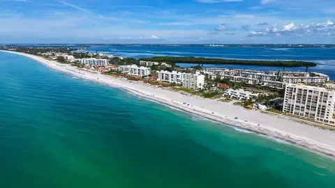 View/Area - 4350 Chatham Dr UNIT E-208, Longboat Key, FL 34228 photo 12 of 18