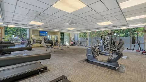 View/Area - 4350 Chatham Dr UNIT E-208, Longboat Key, FL 34228 photo 14 of 18