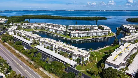 View/Area - 4350 Chatham Dr UNIT E-208, Longboat Key, FL 34228 photo 1 of 18