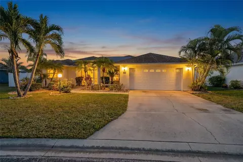 2323 Paso Fino Dr, Sarasota, FL 34240