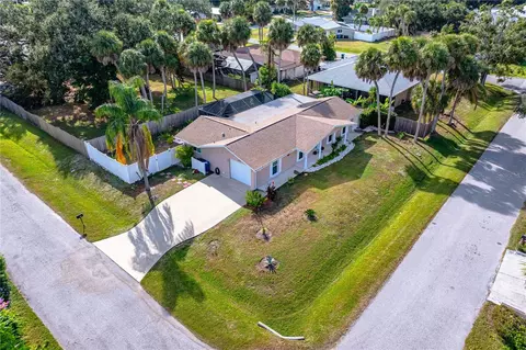 6100 Pauline Ave, Sarasota, FL 34231