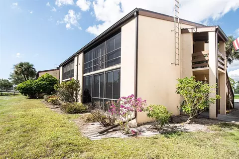 15 Quails Run Blvd #1, Englewood, FL 34223