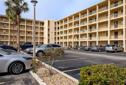 3756 Lake Bayshore Dr #K-509, Bradenton, FL 34205