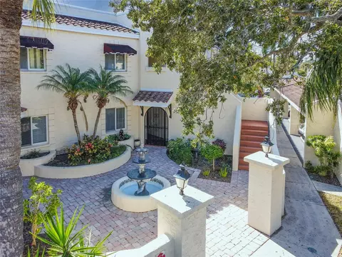 6101 34th St W #14B, Bradenton, FL 34210