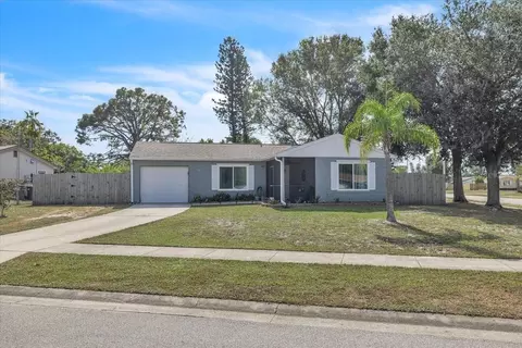 5895 Spearman Cir, North Port, FL 34287