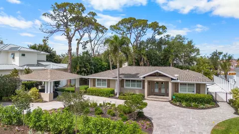 1538 S Orange Ave, Sarasota, FL 34239