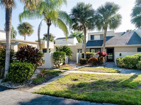2221 Meadowlake Ct #A3, Sarasota, FL 34235