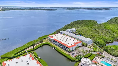 3705 E Bay Dr #205, Holmes Beach, FL 34217