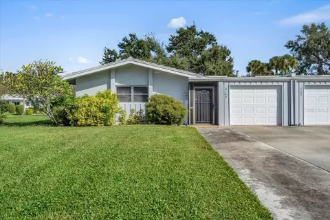 3140 Village Green Dr #1119, Sarasota, FL 34239