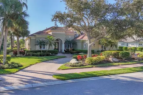 3408 Founders Club Dr, Sarasota, FL 34240