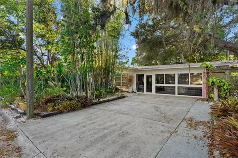 2207 Hickory Ave, Sarasota, FL 34234