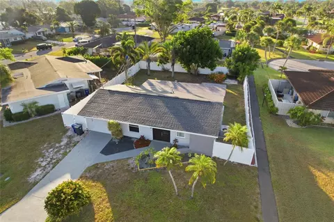 3120 Mercer Rd, Bradenton, FL 34207