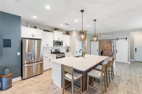 Kitchen - 14132 Campfire Ct, Parrish, FL 34219 photo 3 of 7